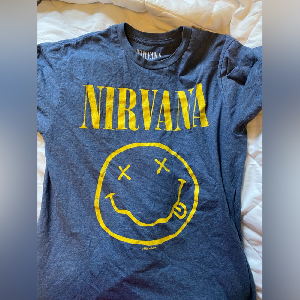 Nirvana Band Tee🙃